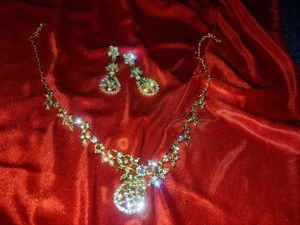 Sparkling Jewelry Set