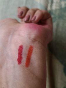 Combo of 2 Lipsticks
