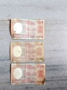 2 Rs.X 3 paper notes