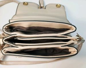 SLING BAG MID - SIZE