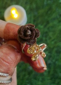 Brown Rose Adjustable Ring🤎