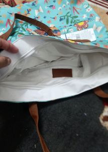 New Avaasa Shoulder Bag