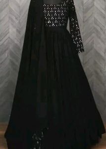 Black Gown Set With Dupatta