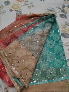i am selling saree with full of sequins