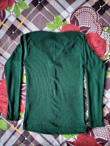 Green V-Neck Long Sleeve Top