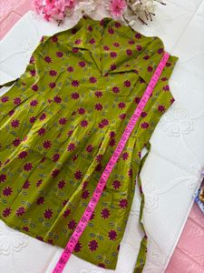 Cotton Green Floral Peplum Short top / Kurti