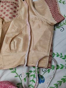 Saree With Blouse
