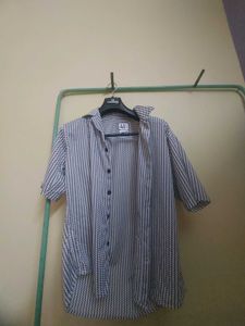 Striped Men&#39;s Shirt