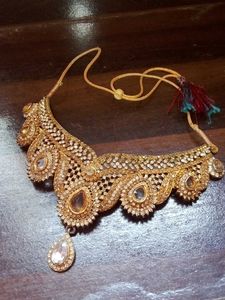 Elegant Gold Jewelry Set