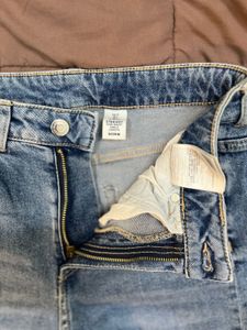 STRAIGHT HIGH WAIST ANKLE LENGTH JEANS