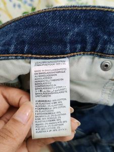 Classic Bootcut Jeans