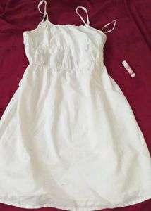Cute White Dress &amp; Bow Set