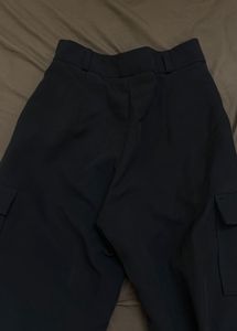 Black Wide Leg Cargo Pants 26-28