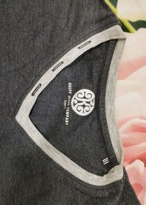 Kruff Grey T-shirt For Girls