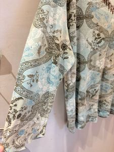 Vintage Print V-Neck Top