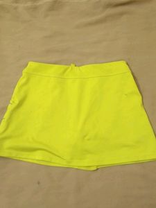 Green Colour Mini Skirt for kids. For Tenis