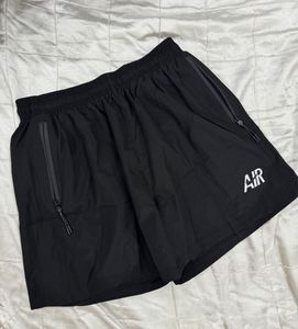 Black nike shorts