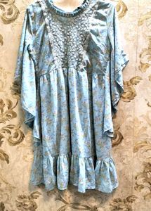 Women's Top.Size 34.Length 37.
