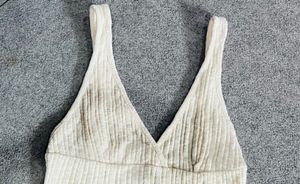 H&amp;M White Ribbed Crop Top