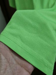Nike Green T-Shirt Dri-fit