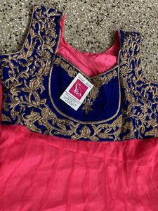 New Anarkali Kurta Set For Grabs
