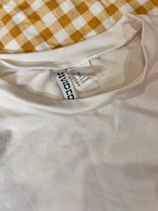White H&amp;M Basic Tee