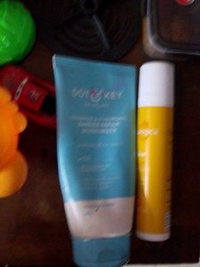 Dot & Key Moisturizer + Sunscreen