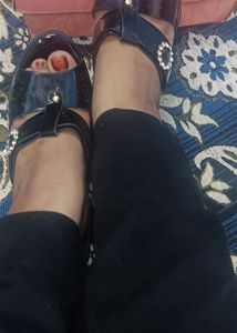 New With Teg Beutiful Sendel