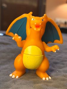 Pokemon Ash and Charizard Figure