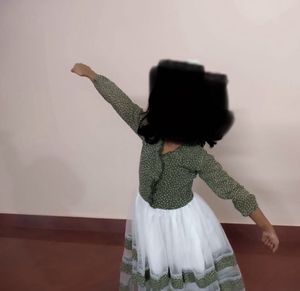Girls Korean Dress/ Frock/gown Knee Length
