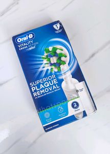 Oral B Rechargeable Rotating Electric Toothbrush