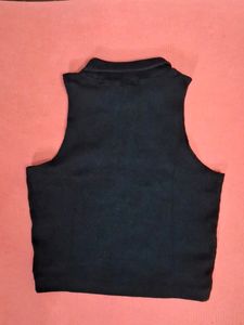 Ribbed Black Crop Top