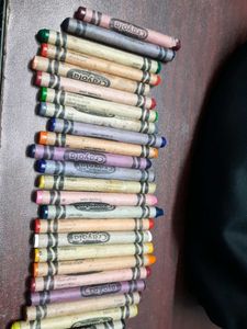 Crayola 24 Pack Of Crayons