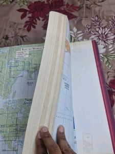 Philip&#39;s World Atlas - Revised &amp; Updated Edition