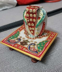 Marble Ganesha Idol with Stand