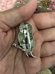 Owl brooch