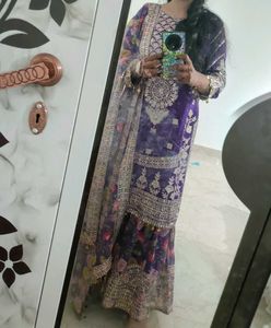Purple Floral Embroidered Salwar Kameez