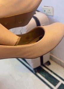 Top Notch Nude Heels 👠 🫶🏻✨