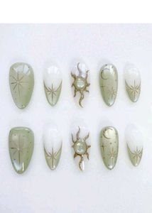 Press-On Nail Set