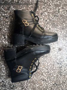 Black Chain Boots (Women) (Winter)