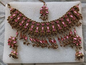 Pink Kundan Necklace Set With Earrings and Maang T