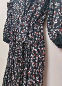 Women A Line Dress With Puffed Sleeves