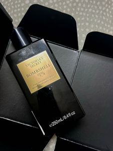 Victoria’s Secret Bombshell Oud Body Mist