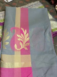 Saree Without Blouse