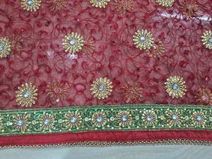 Maroon Embroidered Chunri