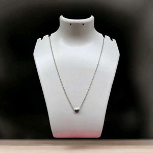 Single Line Chains Pendants