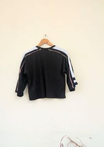 Abstract Face Graphic Tee