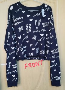 Women&#39;s Disney Print crop Sweatshirt size XL