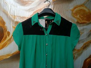 New With Tag Green Frill Korean Flair Top