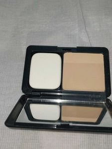 ORIFLAME THE ONE CAKE FOUNDATION